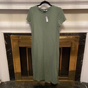 Gap fitted long dress with slits